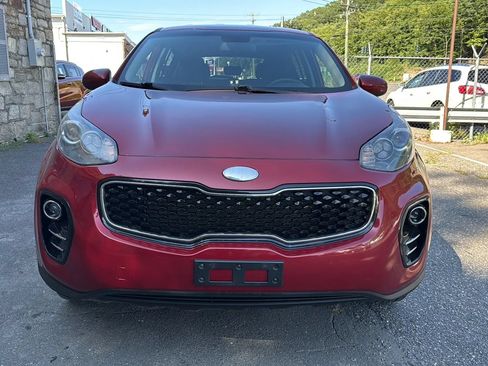 Used 2017 Kia Sportage LX AWD/4WD image 3