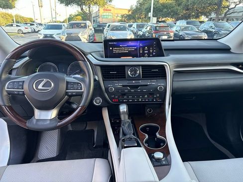 Used 2019 Lexus RX 350 FWD w/ Navigation Package image 17