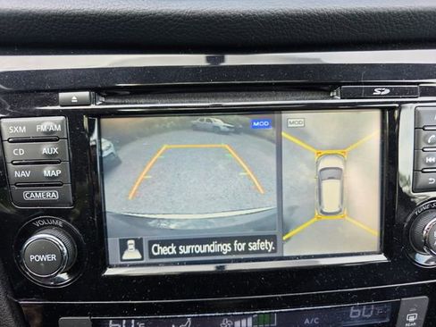 Used 2015 Nissan Rogue SL w/ SL Premium Package image 20