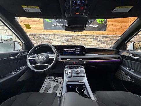 Used 2024 Hyundai Palisade Calligraphy AWD/4WD image 17