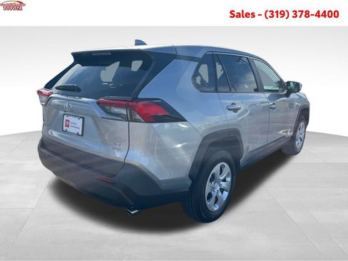 Certified 2023 Toyota RAV4 LE AWD/4WD image 6