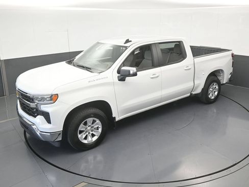 Used 2025 Chevrolet Silverado 1500 LT RWD image 33
