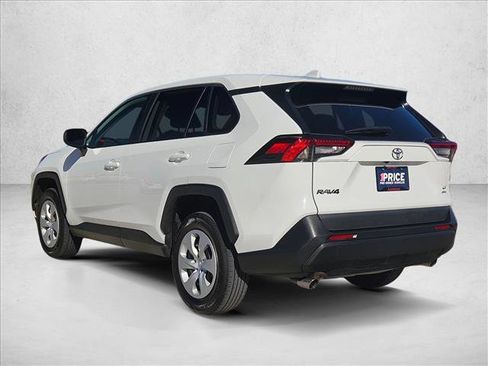 Used 2024 Toyota RAV4 LE image 8