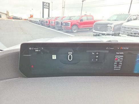 Used 2025 Ford Expedition Platinum w/ Platinum Ultimate Package AWD/4WD image 25