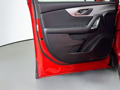 Certified 2025 Chevrolet Blazer LT image 17