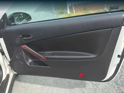 Used 2008 Pontiac G6 GT FWD image 25