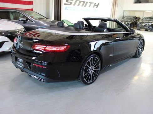 Used 2023 Mercedes-Benz E 450 Cabriolet image 38