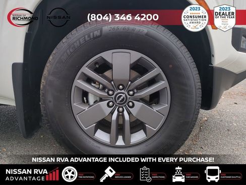 Certified 2025 Nissan Frontier SV w/ SV Convenience Package image 12