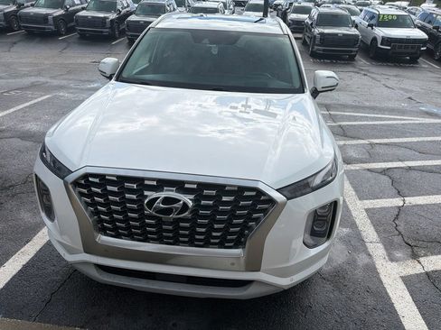 Used 2021 Hyundai Palisade Limited FWD image 1