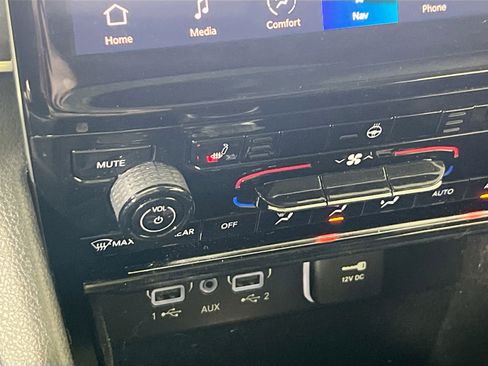 Used 2022 Jeep Grand Cherokee Limited image 20