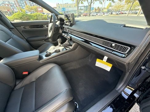 Used 2026 Honda Civic Sport Touring image 42