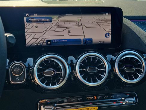 Certified 2025 Mercedes-Benz GLA 250 image 18