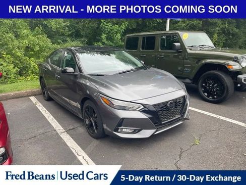 Used 2023 Nissan Sentra SR w/ Midnight Edition Package FWD image 1