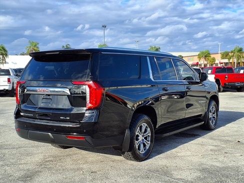 Used 2021 GMC Yukon XL SLE image 7