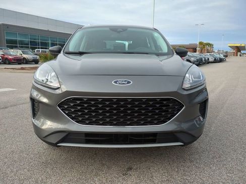 Used 2022 Ford Escape S image 9