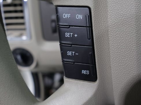 Used 2011 MAZDA Tribute i Sport FWD image 29