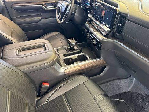 Used 2022 Chevrolet Silverado 1500 RST w/ All Star Edition Plus RWD image 15