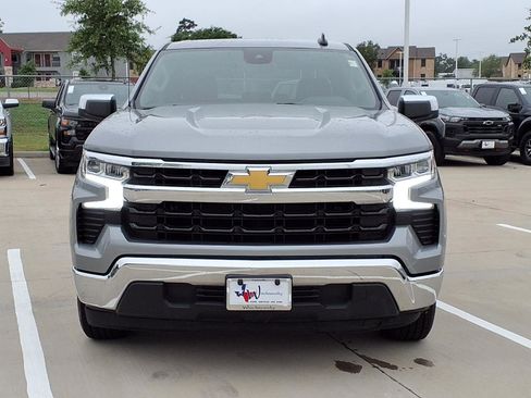 Used 2025 Chevrolet Silverado 1500 LT RWD image 4