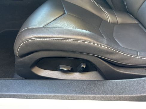 Used 2024 Chevrolet Corvette Stingray Coupe w/ Z51 Performance Package image 38