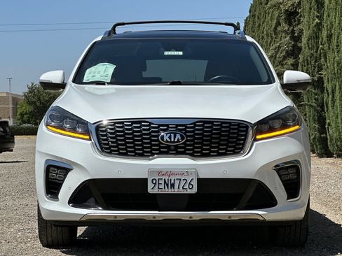 Used 2019 Kia Sorento SX image 9