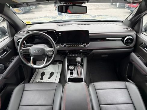 Used 2026 Chevrolet Colorado Z71 w/ Z71 Convenience Package 2 AWD/4WD image 45