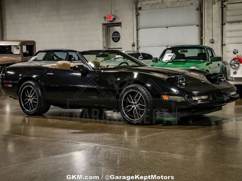 Used 1992 Chevrolet Corvette Convertible image 1