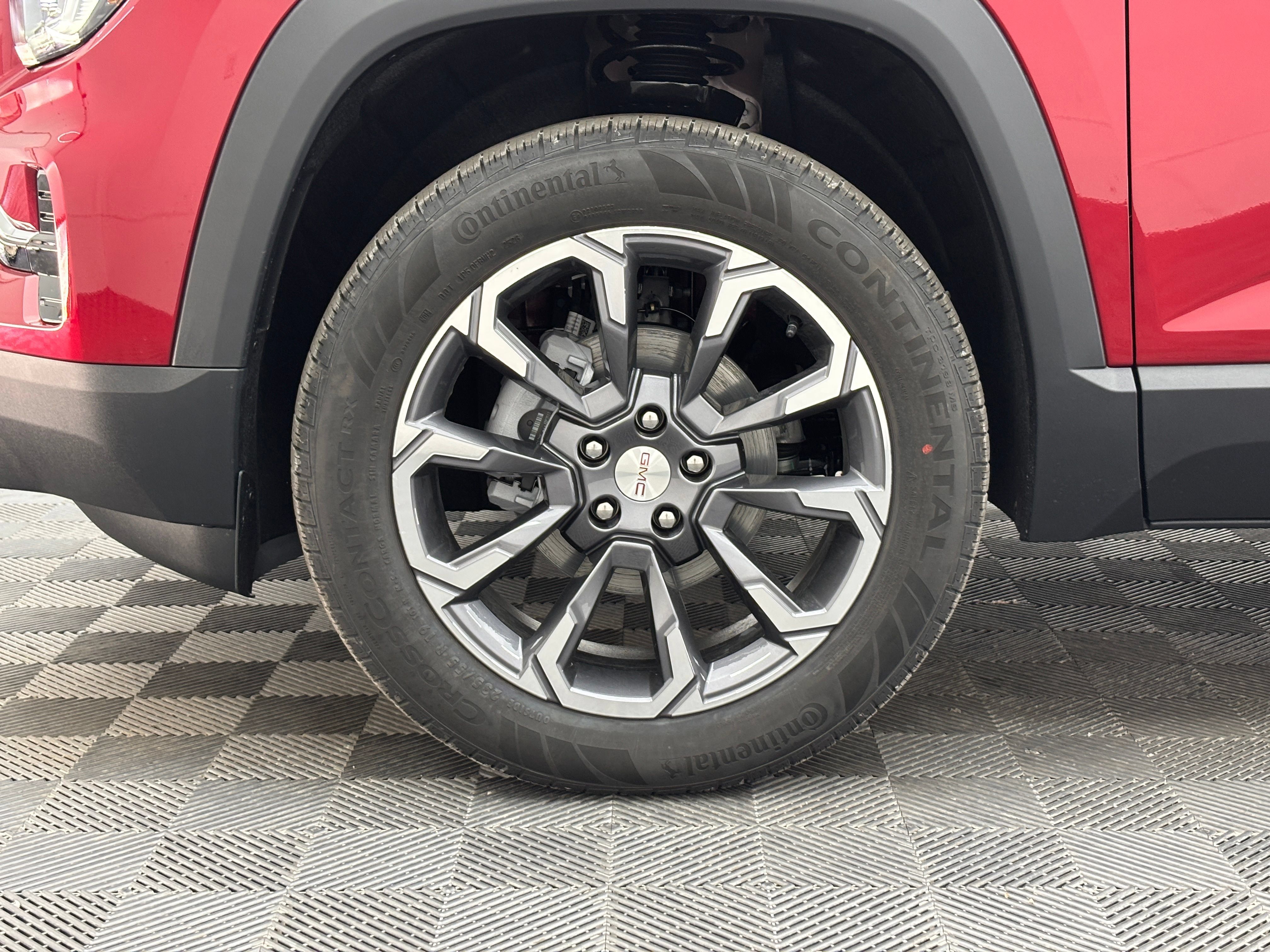 New 2027 GMC Terrain Elevation w/ Elevation Premium Package FWD image 15