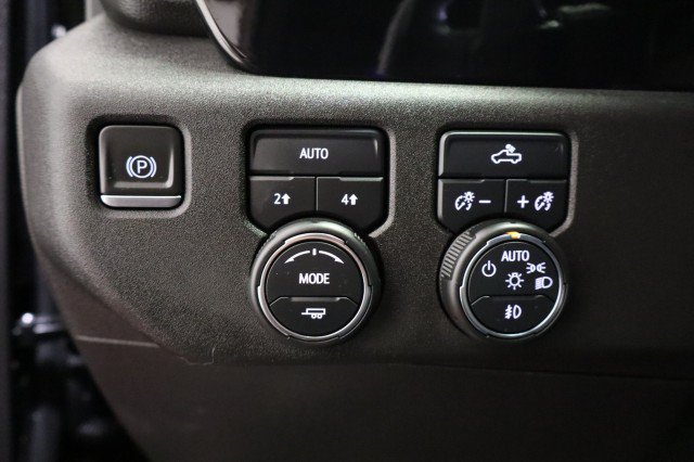 Used 2022 Chevrolet Silverado 1500 RST w/ Protection Package AWD/4WD image 32