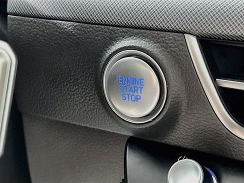 Used 2025 Hyundai Sonata SEL FWD image 23