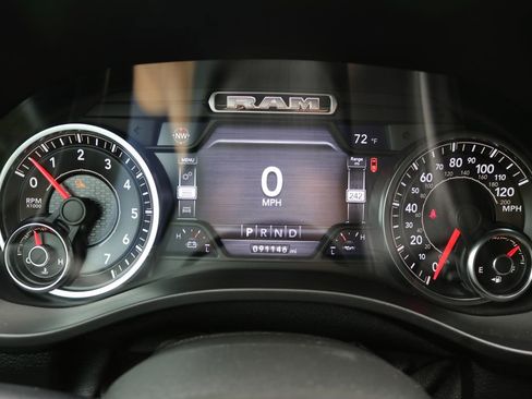 Used 2019 RAM 1500 Big Horn image 24