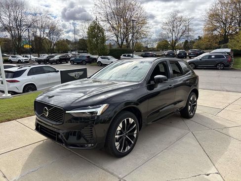 New 2026 Volvo XC60 B5 Plus w/ Protection Package Premier image 3