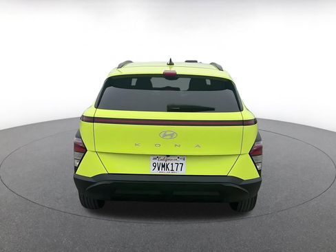 Used 2025 Hyundai Kona SEL image 12