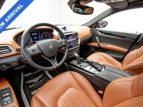 Used 2022 Maserati Ghibli Modena Q4 image 10