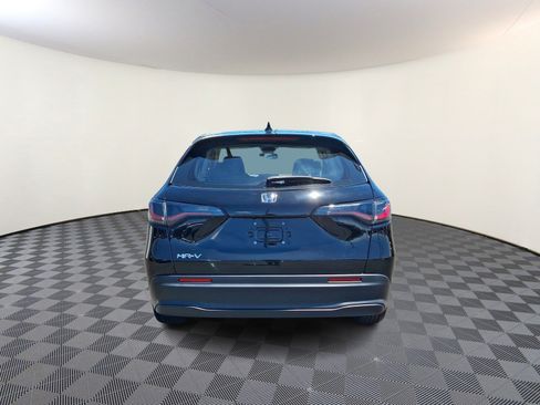 Used 2024 Honda HR-V LX image 6