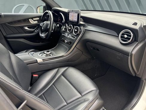 Used 2018 Mercedes-Benz GLC 300 image 29