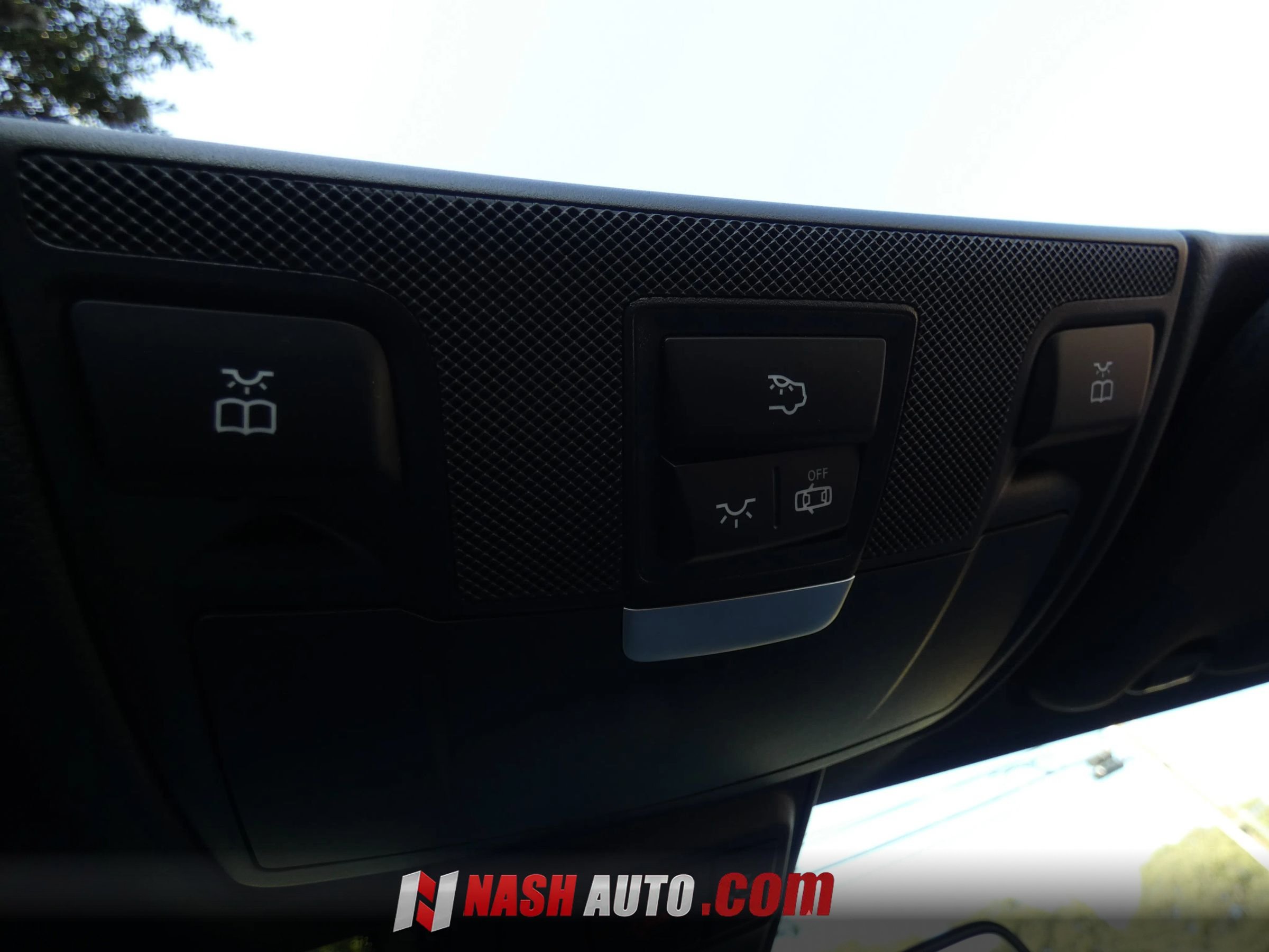 Used 2020 Mercedes-Benz E 450 Cabriolet w/ AMG Line image 64