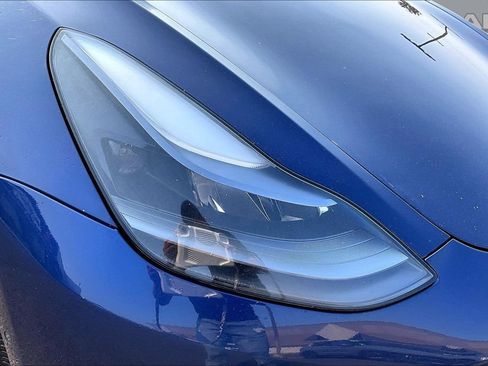 Used 2021 Tesla Model 3 Long Range AWD/4WD image 28