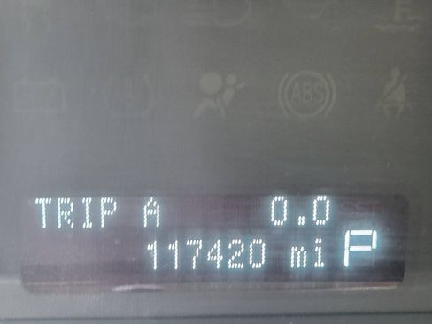 Used 2009 Lincoln MKS FWD image 19