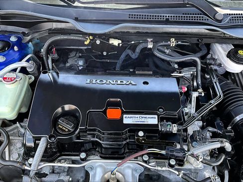 Used 2018 Honda Civic EX image 33