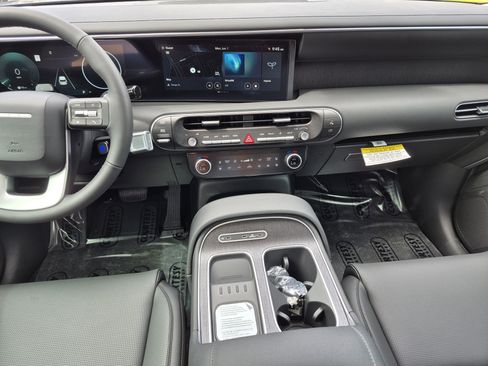 New 2026 Hyundai Palisade SEL Premium FWD image 13