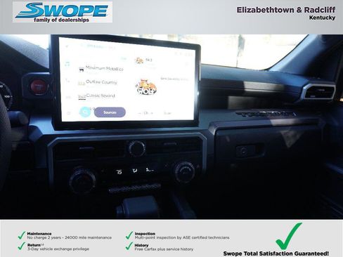 Certified 2025 Toyota Tacoma TRD Off-Road image 17