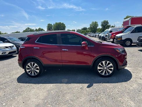 Used 2019 Buick Encore Preferred FWD image 2