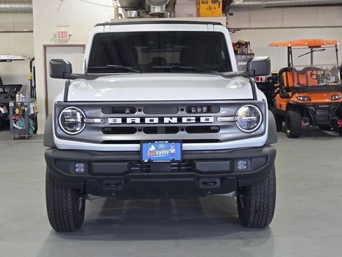 Used 2023 Ford Bronco Big Bend image 4