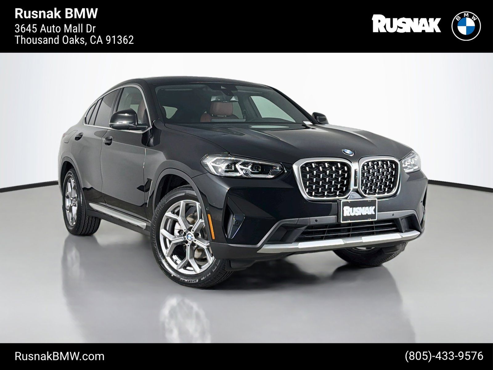Certified 2024 BMW X4 xDrive30i w/ Premium Package AWD/4WD image 1