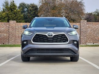 Used 2024 Toyota Highlander XSE video 2