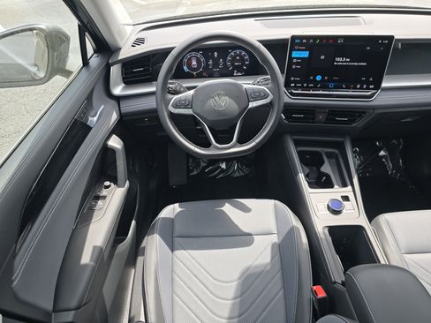 New 2026 Volkswagen Tiguan SE AWD/4WD image 20