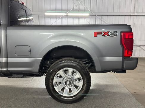 Used 2022 Ford F350 Platinum AWD/4WD image 11