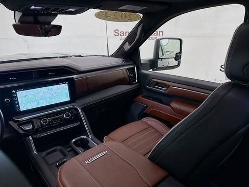 Used 2024 GMC Sierra 2500 Denali Ultimate w/ Max Trailering Package image 26