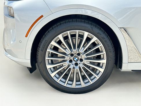 New 2026 BMW X7 xDrive40i AWD/4WD image 24
