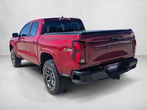 Used 2024 Chevrolet Colorado Z71 w/ Z71 Convenience Package 2 image 8